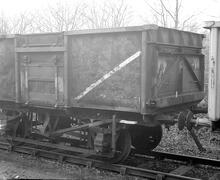 012281E 75_9_00 Long Itchington Coal 16VB B580546