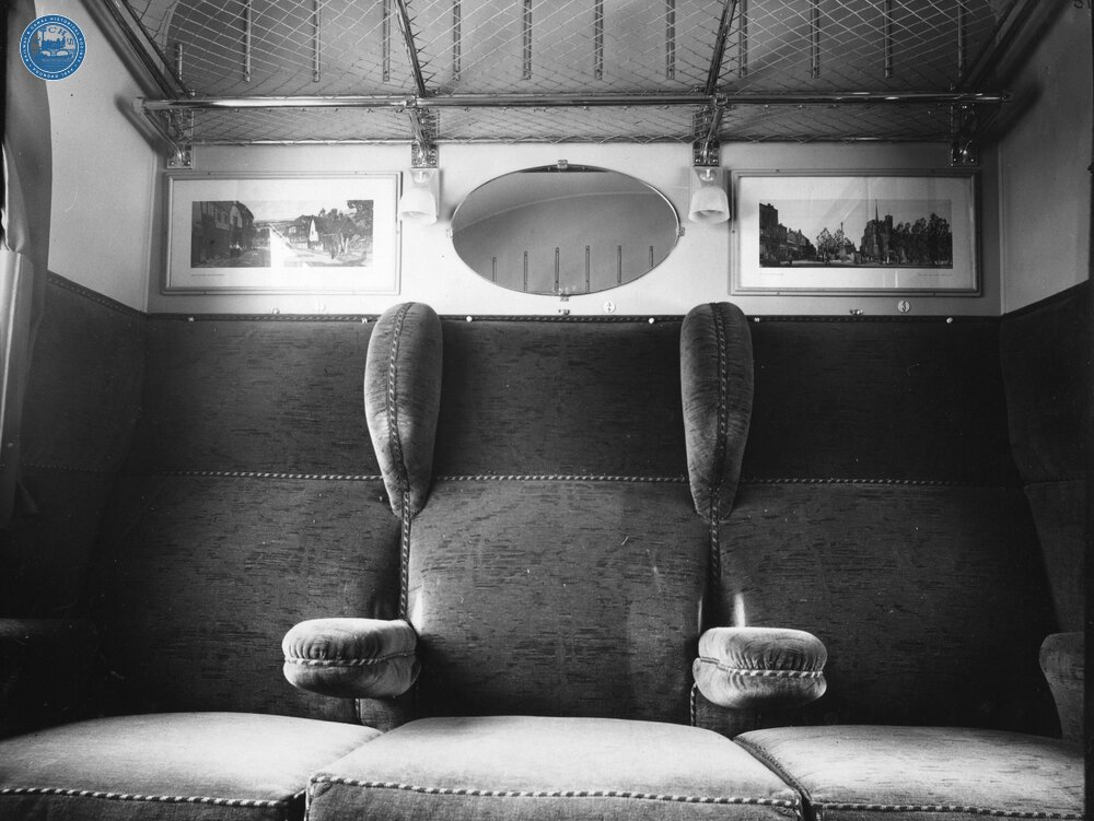 LNER Composite Corridor Coach (CK) No 143 interior