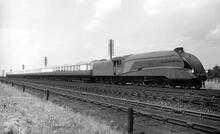 A4 Class 4-6-2 No. 4492  "Dominion of New Zealand" 1937. (Ref: 010965)