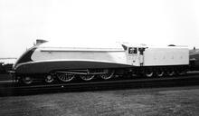 A4 Class 4-6-2 No. 2509 "Silver Link" 1936. (Ref: 010968)