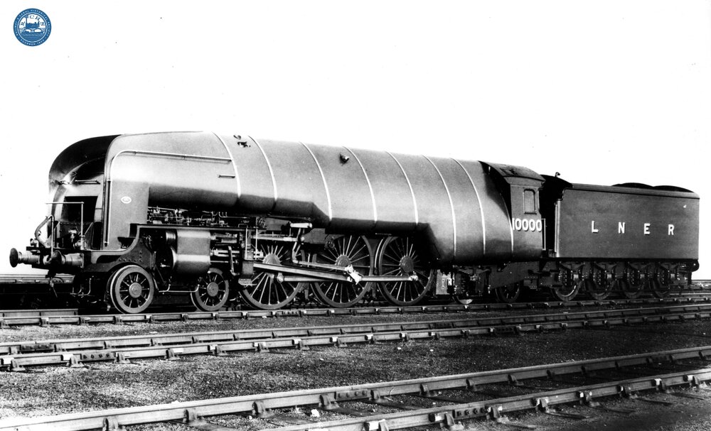 W1 Class 4-6-4 No. 10000 pre-1937. (Ref: 010981)