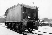 A1 Class 4-6-2 No. 2744 "Grand Parade" tender after collision at Castlecary 1937 (EGM1 @ 15m 39ch) (Ref: 030936)