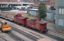 015326E 88_9_16  KansasCity ATSF cabooses 999ioi, 999734